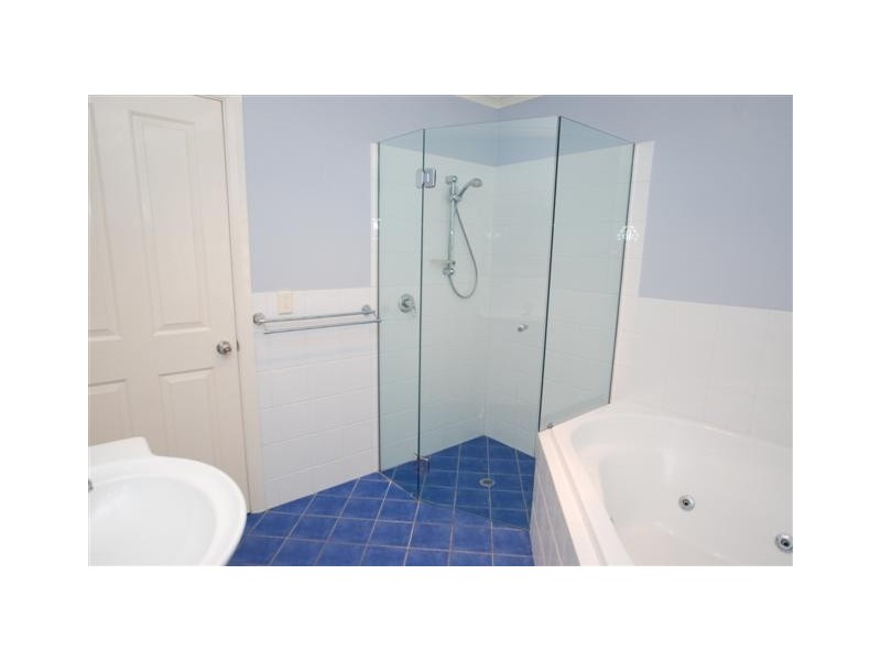 22 Alison Drive, Happy Valley SA 5159