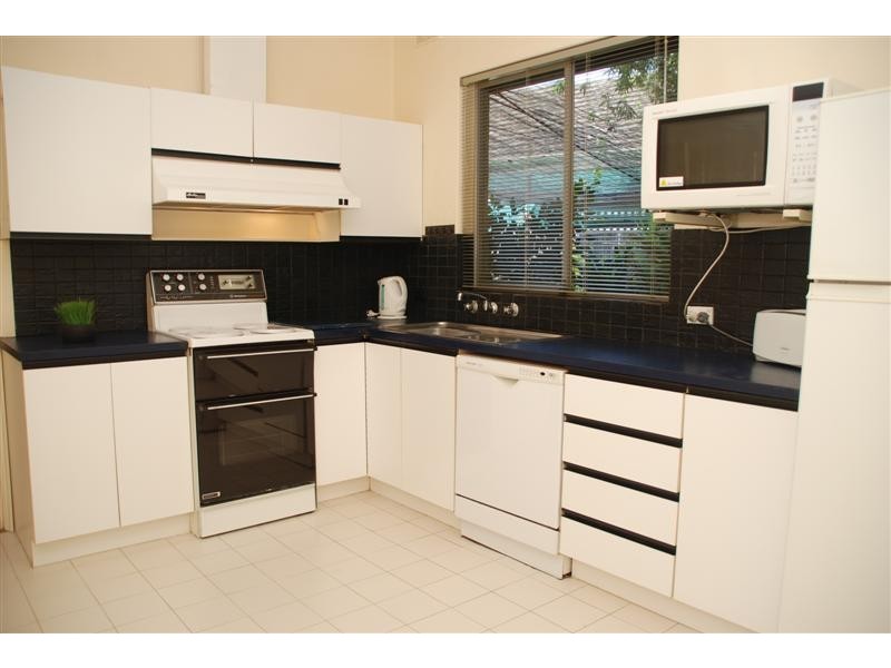 102 Finniss St, Oaklands Park SA 5046