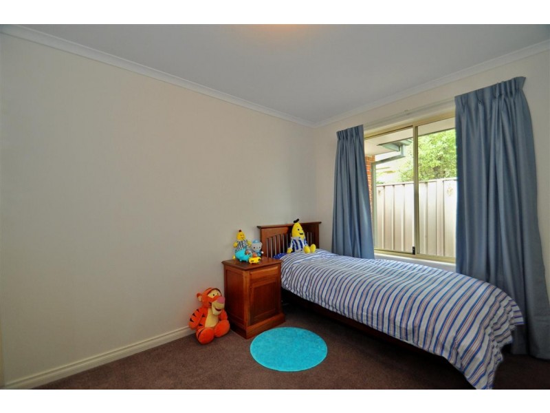 49 Sovereign Drive, Woodcroft SA 5162