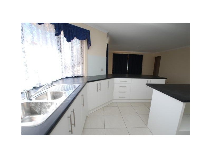 24 Auldstone Place, Huntfield Heights SA 5163