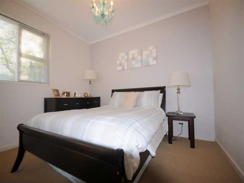 2/2 Owen Street, Plympton SA 5038