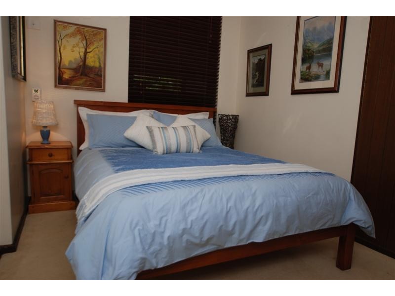 4 Birman Cres, Flagstaff Hill SA 5159