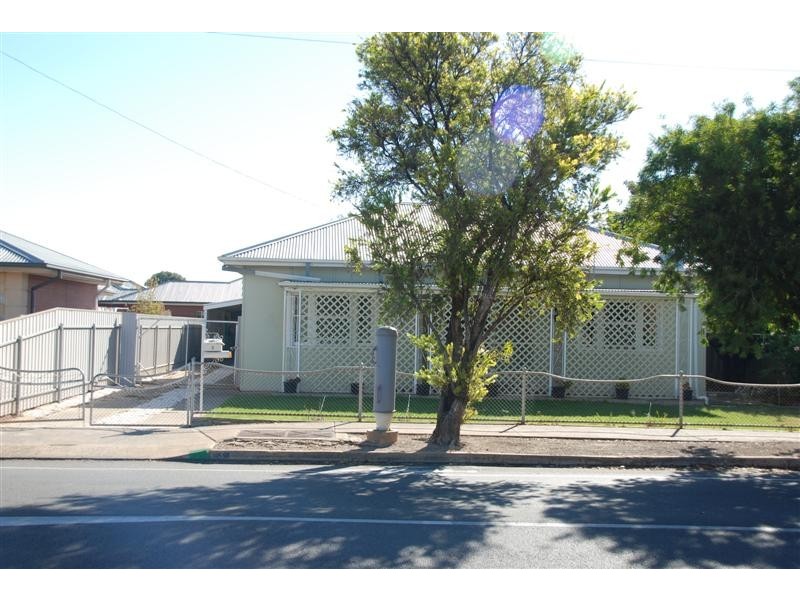 3 Robert St, Ascot Park SA 5043