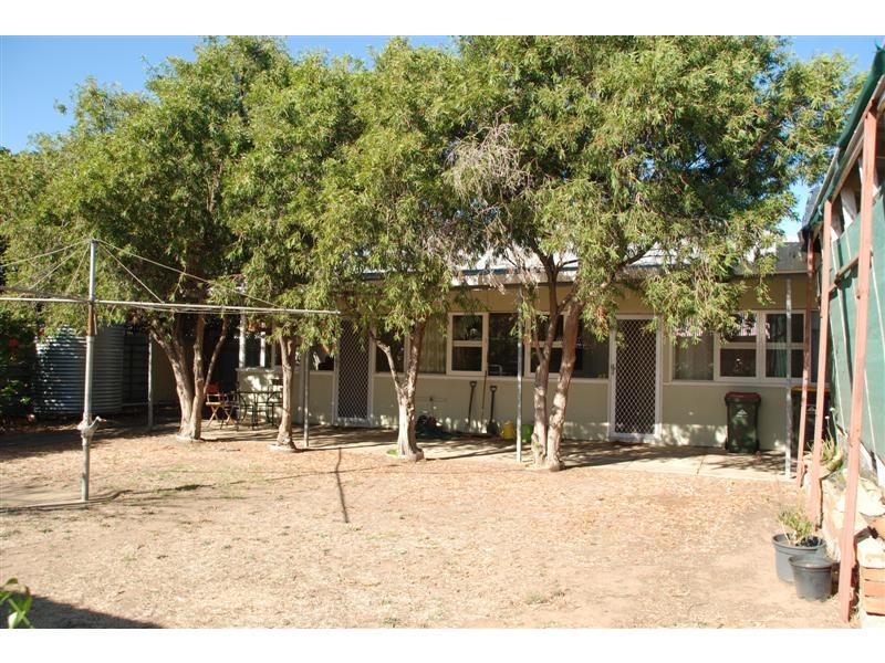 3 Robert St, Ascot Park SA 5043