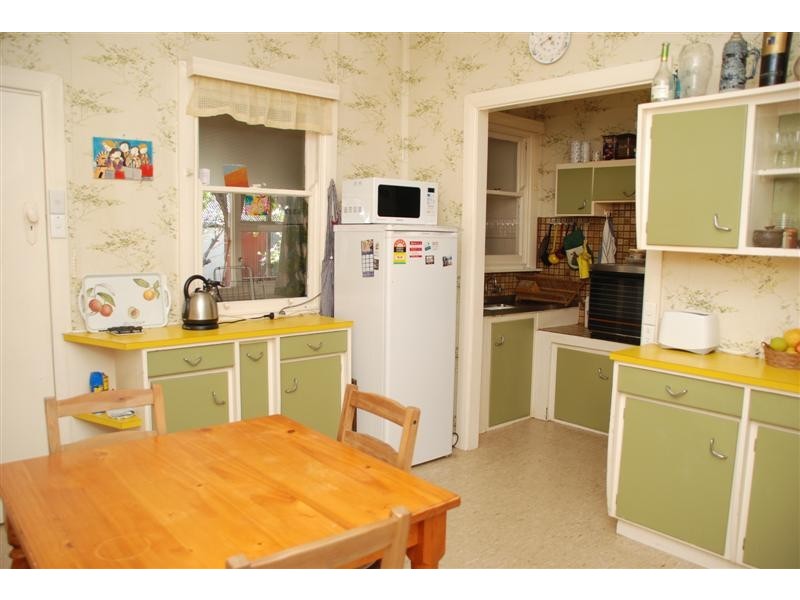 3 Robert St, Ascot Park SA 5043