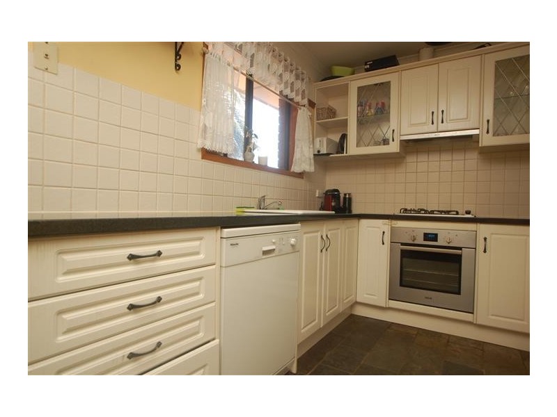 13 Abberton Street, Flagstaff Hill SA 5159