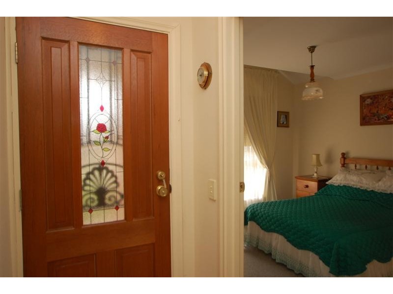 11 Peterson Ave, Mitchell Park SA 5043