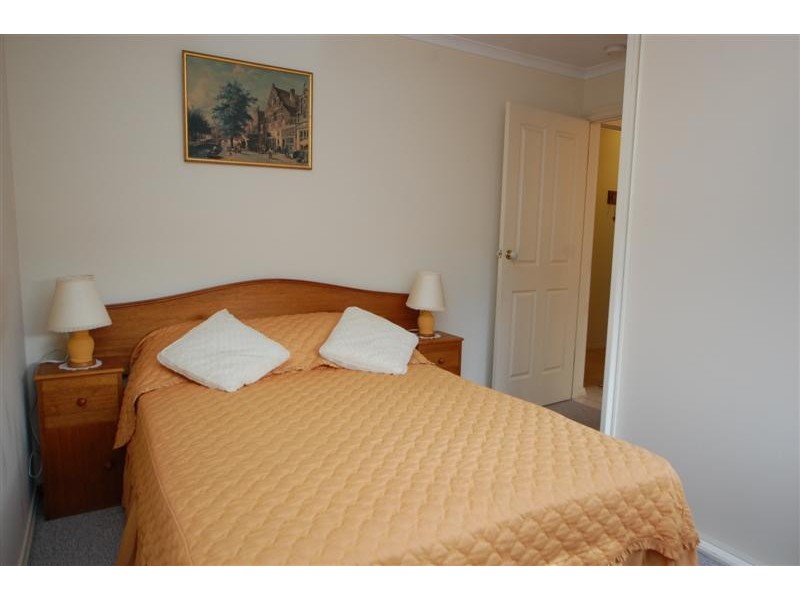 11 Peterson Ave, Mitchell Park SA 5043