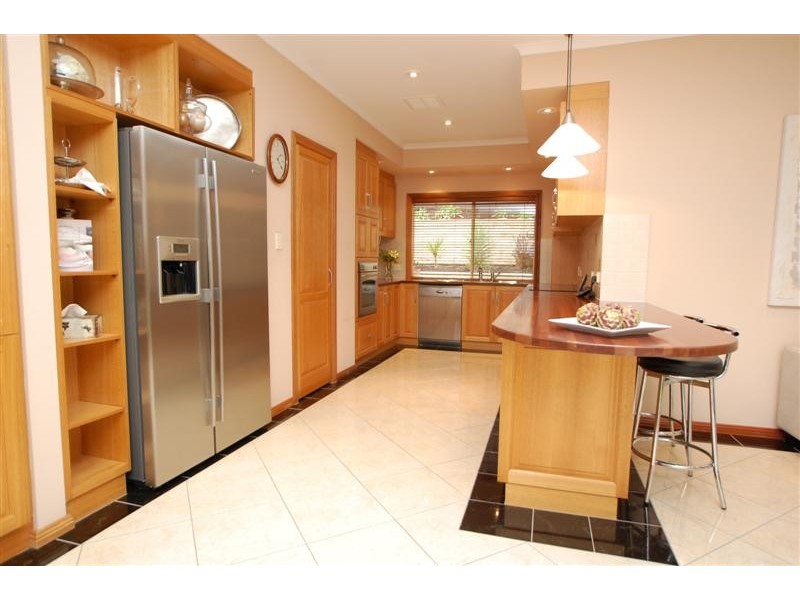 10 Ashridge Court, Aberfoyle Park SA 5159