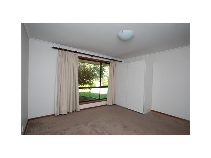 7 Anita Court, Woodcroft SA 5162