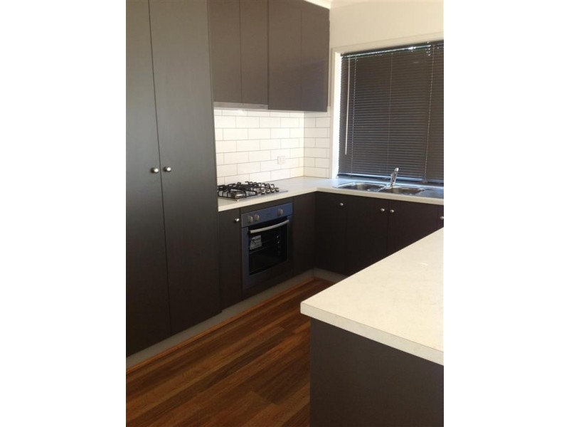 16A Montrose Avenue, Seaton SA 5023