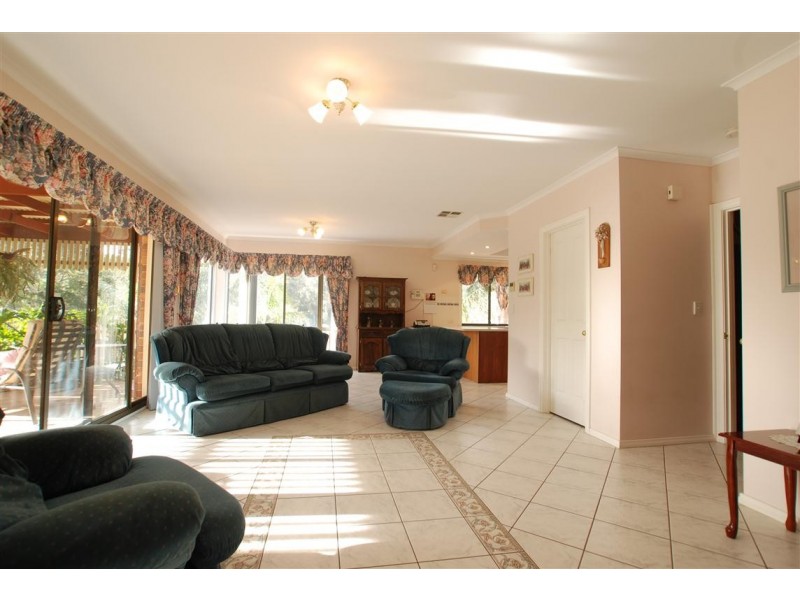 46 Ironbark Avenue, Flagstaff Hill SA 5159