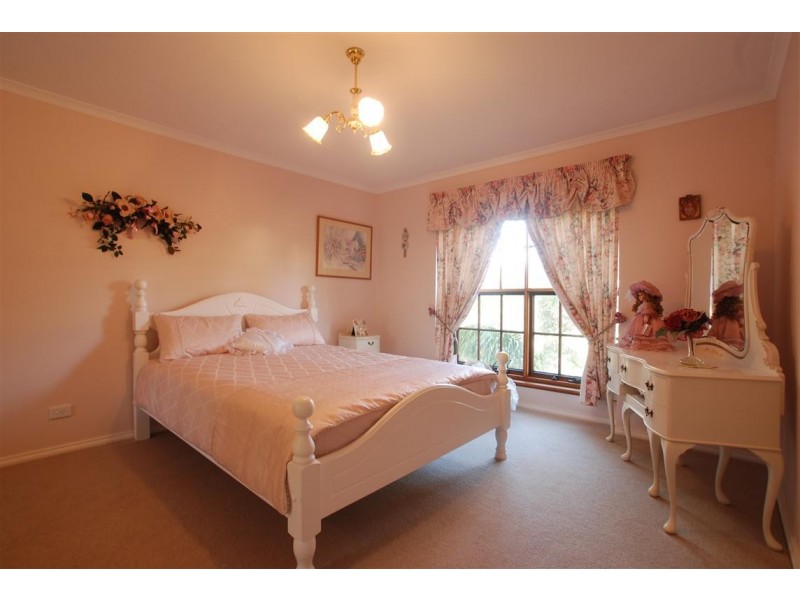 46 Ironbark Avenue, Flagstaff Hill SA 5159