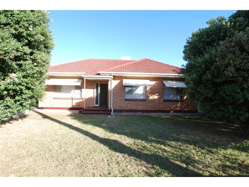 61 Daws Road, Clovelly Park SA 5042