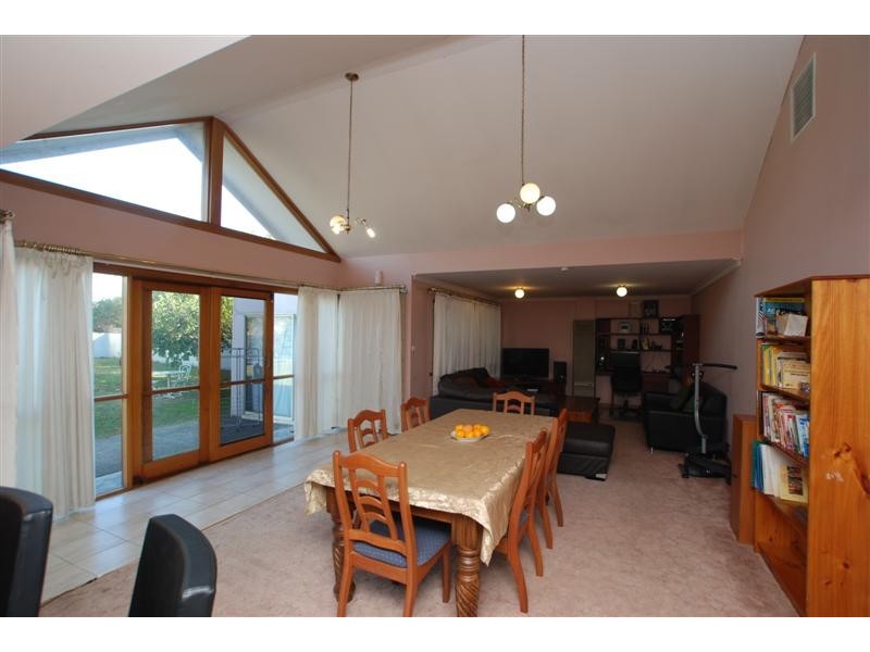 61 Daws Road, Clovelly Park SA 5042