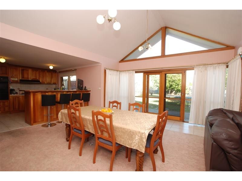 61 Daws Road, Clovelly Park SA 5042