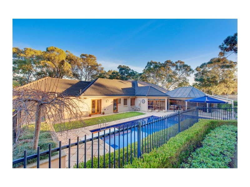 14 Nicholas Walk, Aberfoyle Park SA 5159