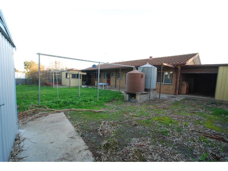 81 Warri Parri Drive, Flagstaff Hill SA 5159