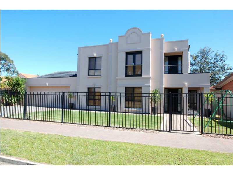 2 Leak Avenue, Glenelg North SA 5045