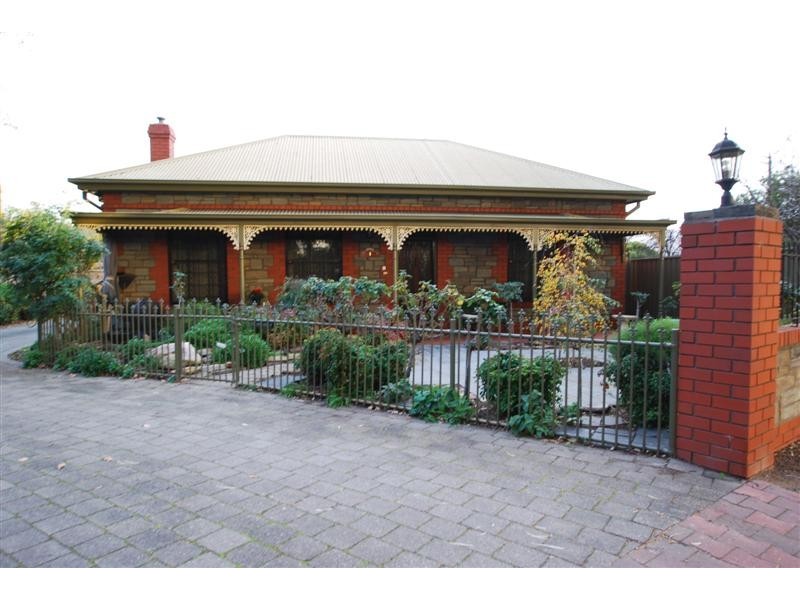 1/9 Aroha Terrace, Black Forest SA 5035