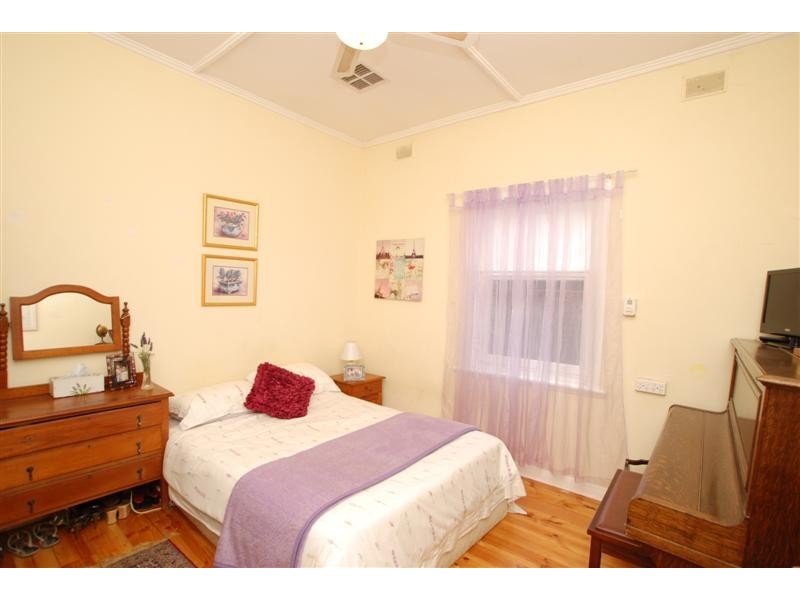 2 Lewis Street, Brighton SA 5048