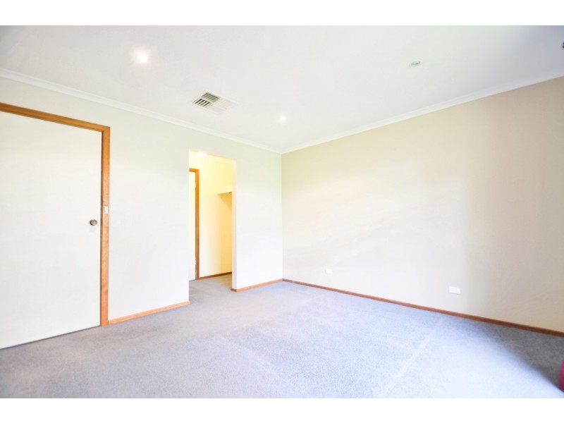 5 Aroona Road, Hallett Cove SA 5158
