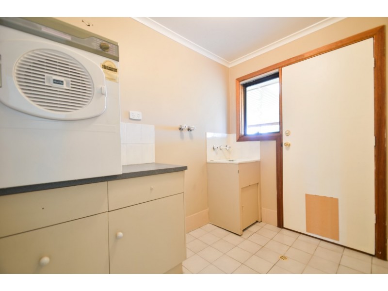 5 Aroona Road, Hallett Cove SA 5158