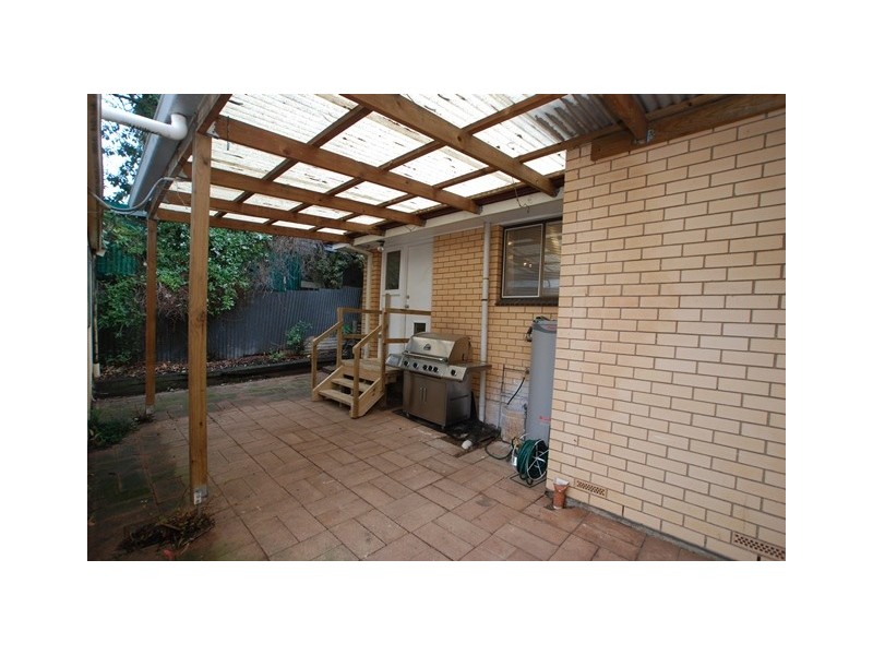 6 Jarrad road, Happy Valley SA 5159