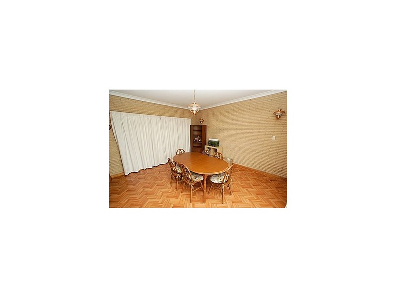 19 Cairns Avenue, Warradale SA 5046