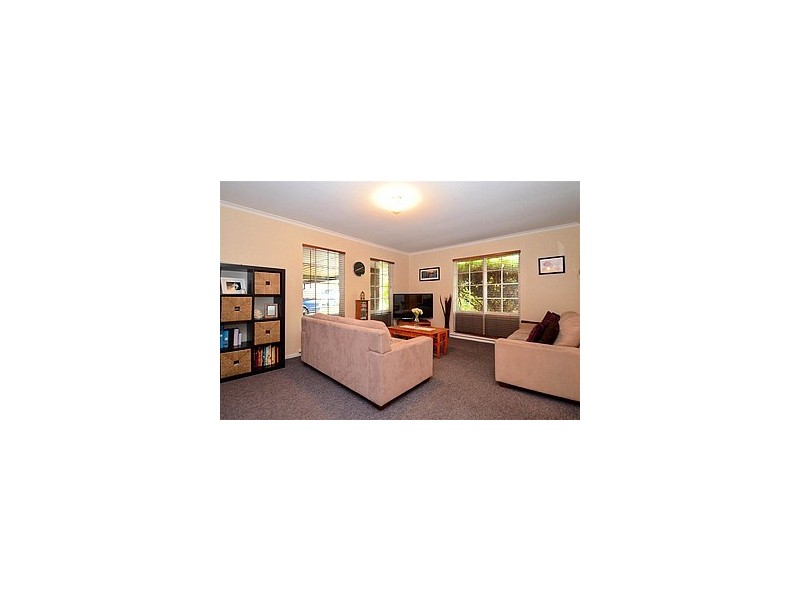 22 Jennifer Drive, Happy Valley SA 5159