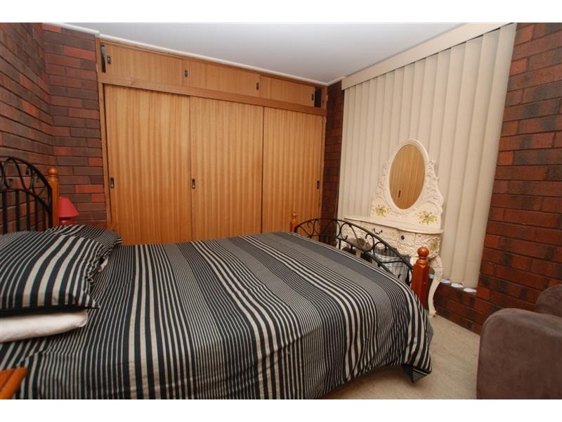 8 Malvern Court, Aberfoyle Park SA 5159