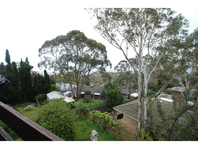 8 Malvern Court, Aberfoyle Park SA 5159