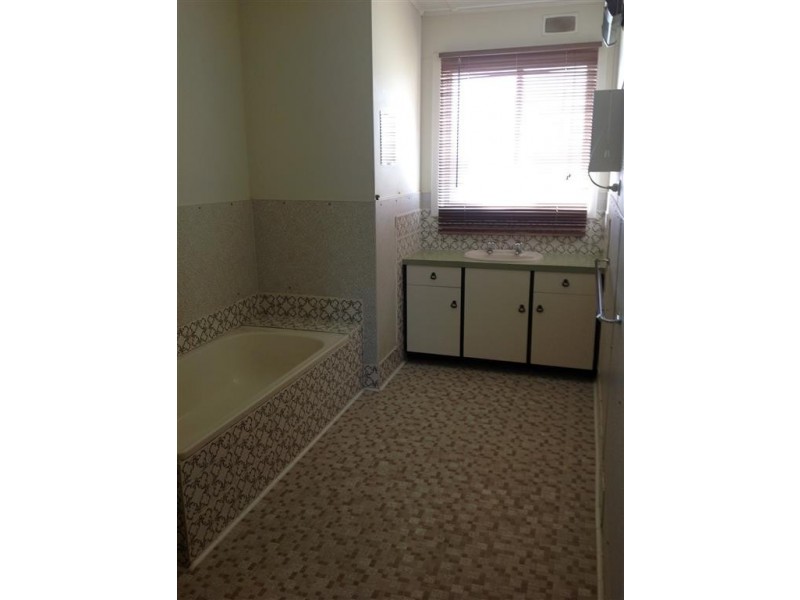 50 St Johns Terrace, Willunga South SA 5172