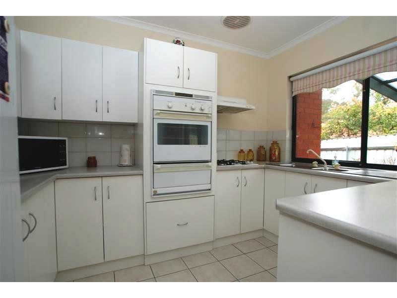 2/29 Craigburn Drive, Flagstaff Hill SA 5159