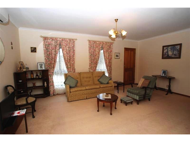 2/29 Craigburn Drive, Flagstaff Hill SA 5159