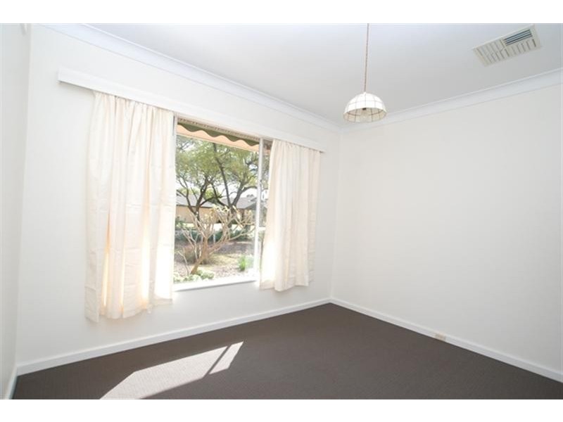 2 St Lawrence Avenue, Edwardstown SA 5039