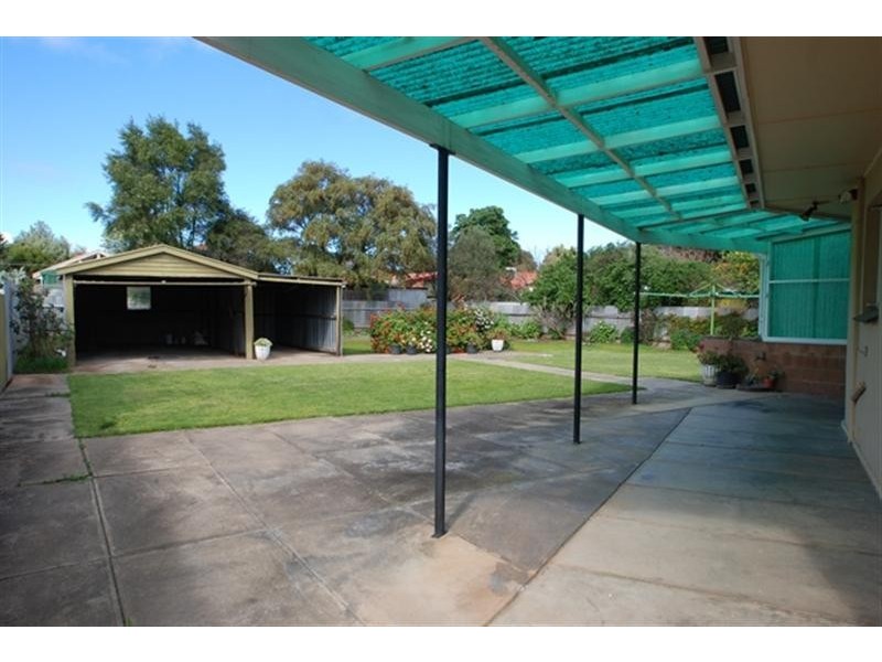 2 St Lawrence Avenue, Edwardstown SA 5039