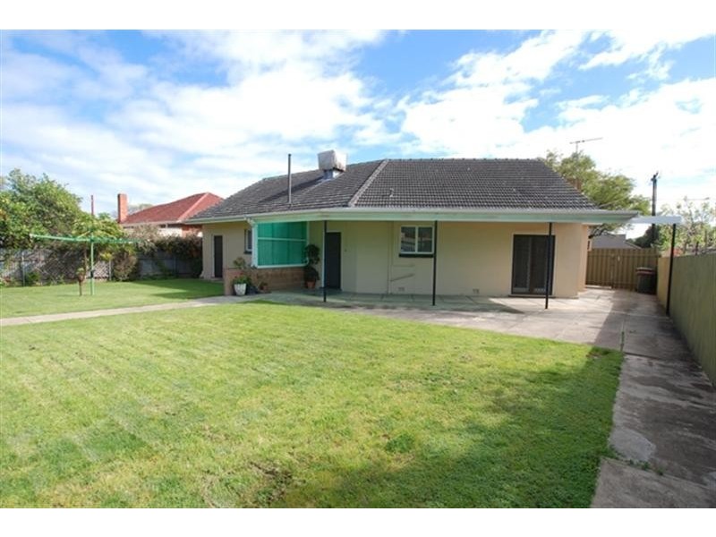 2 St Lawrence Avenue, Edwardstown SA 5039