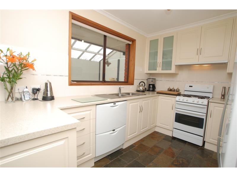 40 Easton Road, Happy Valley SA 5159