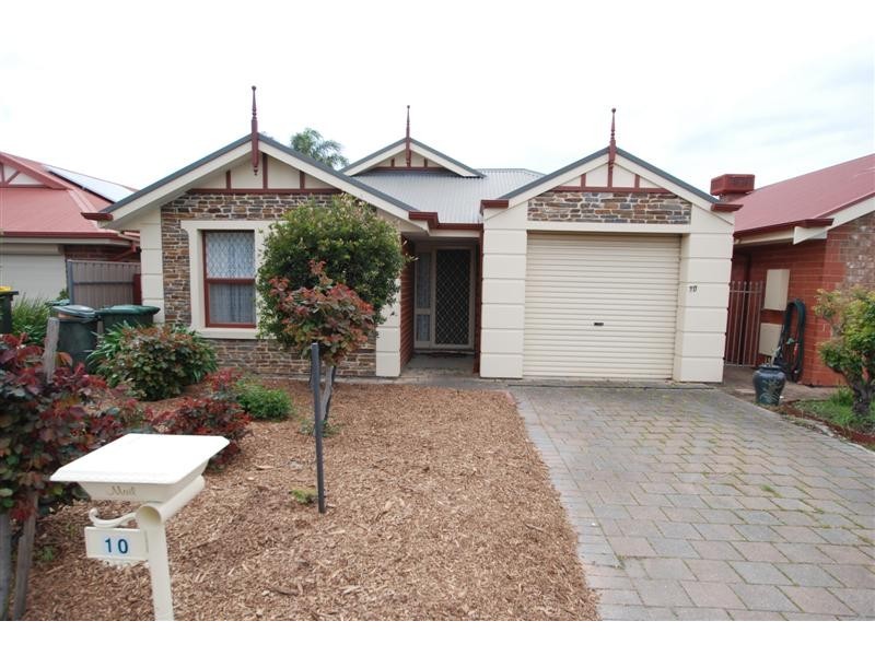 10 Dorrien Avenue, Woodcroft SA 5162