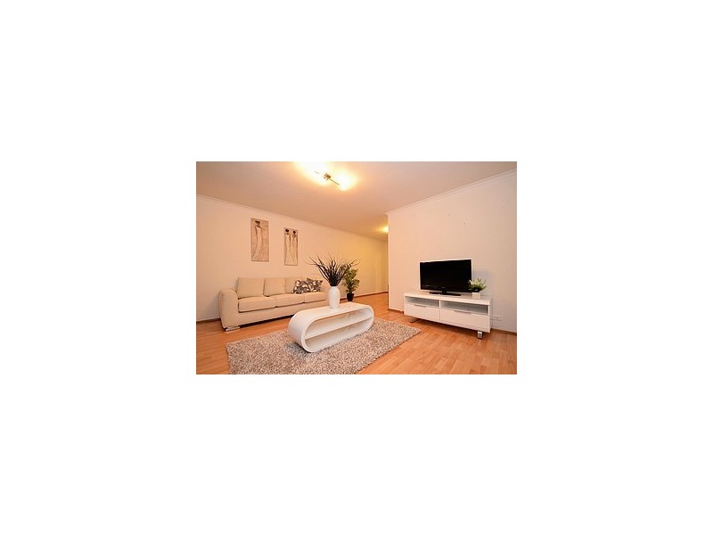 30 Doulton Drive, Trott Park SA 5158