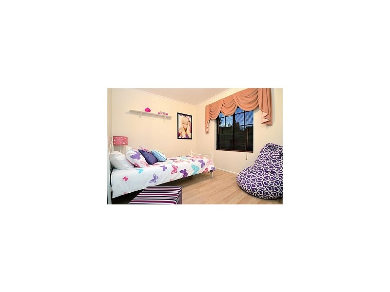30 Doulton Drive, Trott Park SA 5158