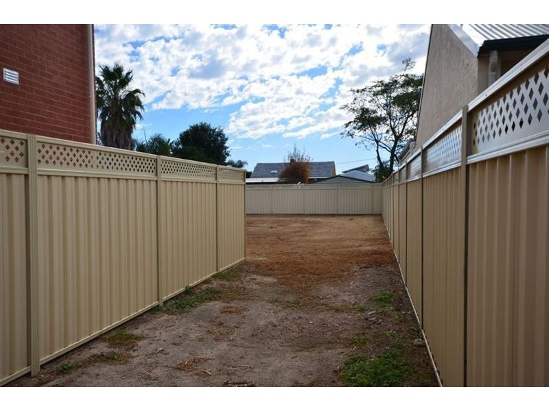 10A Carnarvon Ave, Glenelg North SA 5045