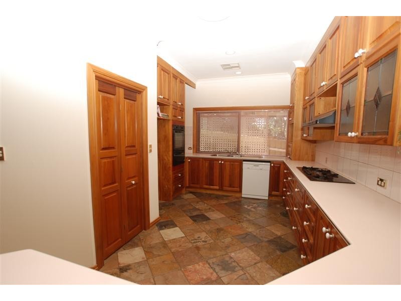 69 Kingfisher Circuit, Flagstaff Hill SA 5159