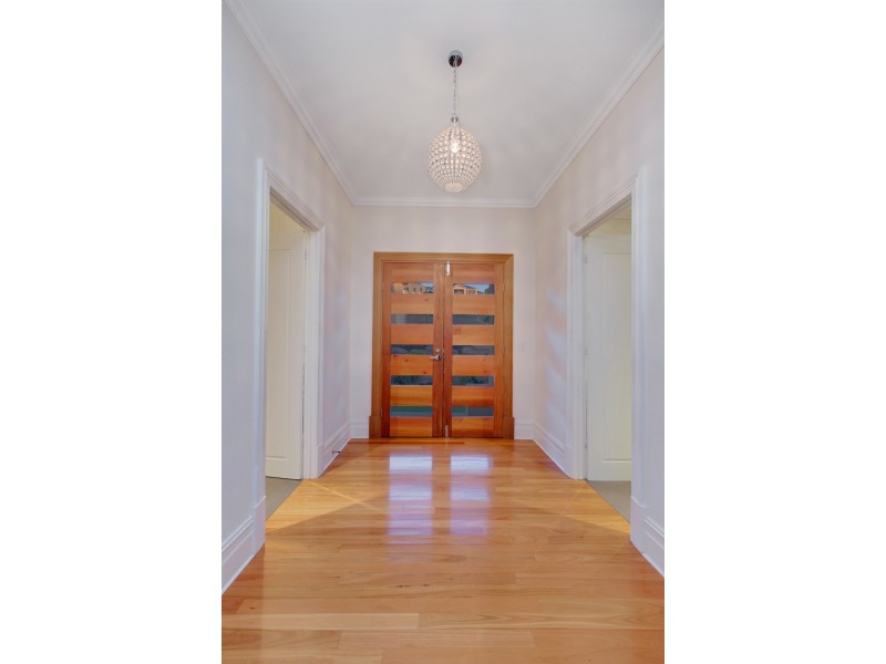 15 Evergreen Parade, Flagstaff Hill SA 5159