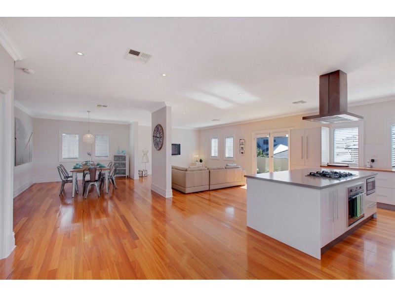 15 Evergreen Parade, Flagstaff Hill SA 5159