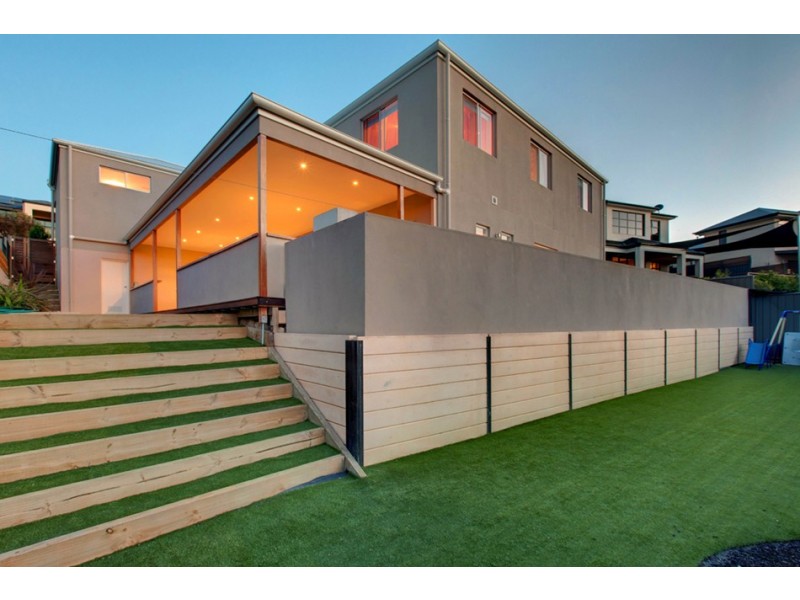 15 Evergreen Parade, Flagstaff Hill SA 5159