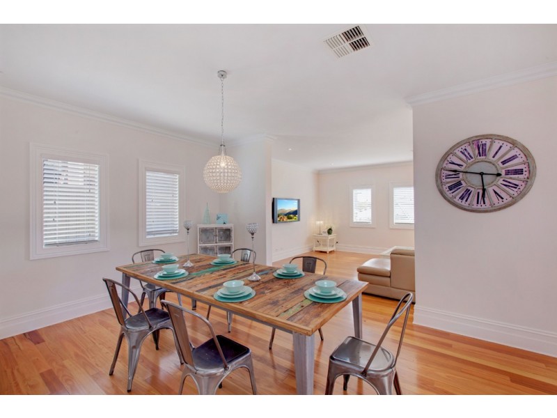 15 Evergreen Parade, Flagstaff Hill SA 5159