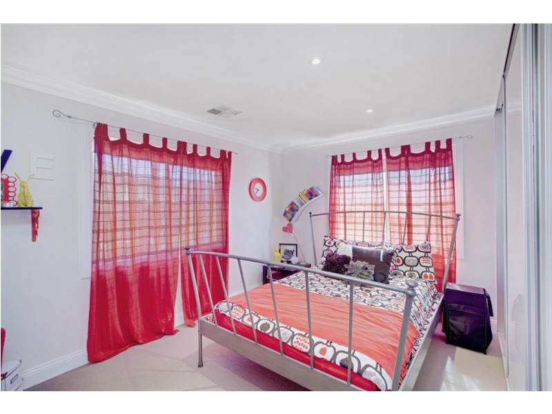 15 Evergreen Parade, Flagstaff Hill SA 5159