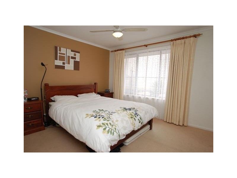 7 Oakleigh Court, Woodcroft SA 5162